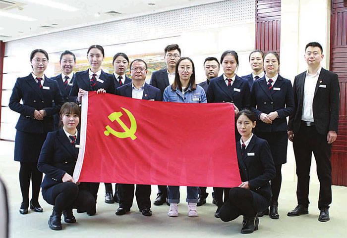 多彩木块解谜
